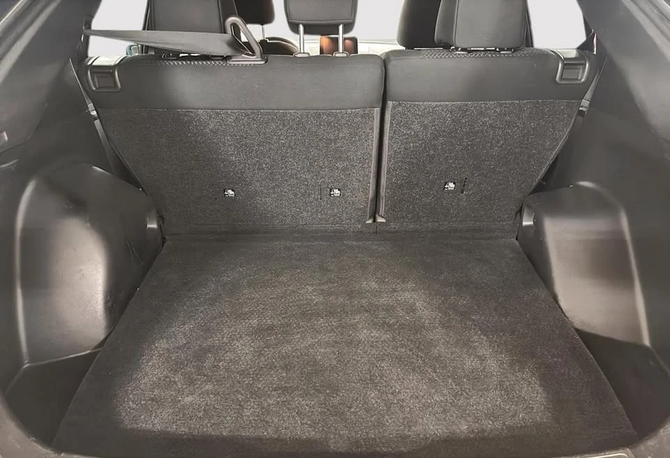 2022 Mitsubishi Eclipse Cross - Image 7 of 16