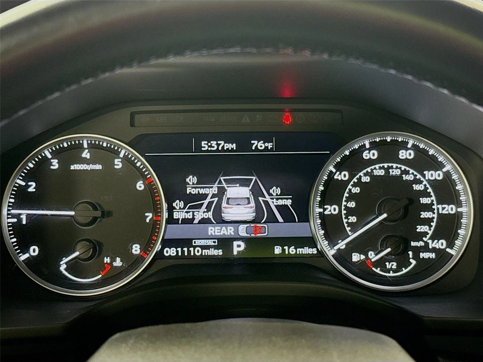2022 Mitsubishi Outlander - Image 12 of 21