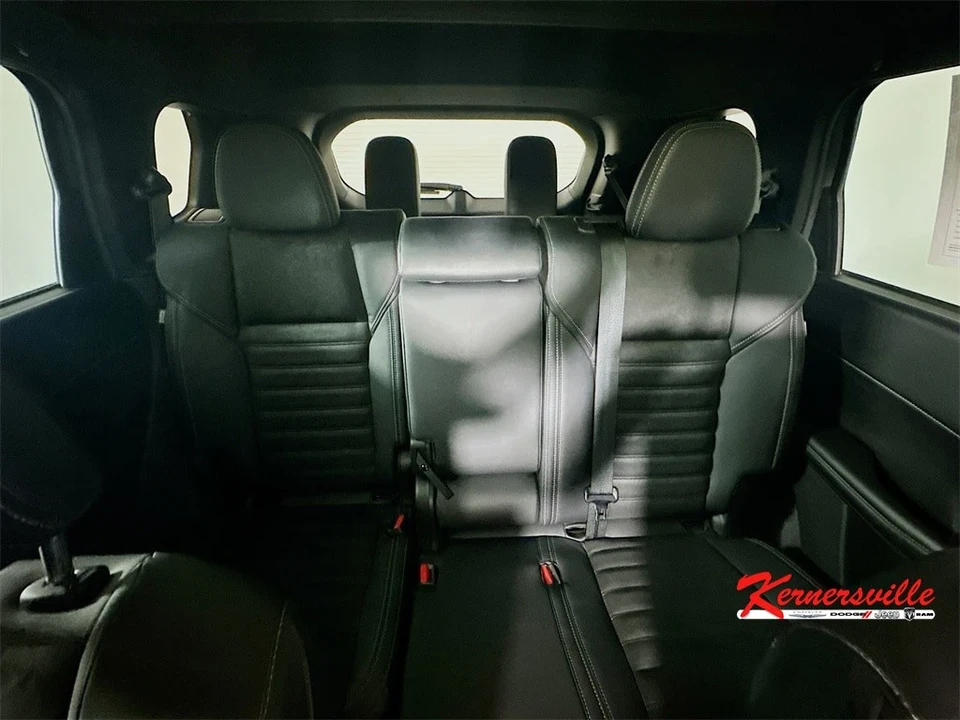 2022 Mitsubishi Outlander - Image 13 of 21