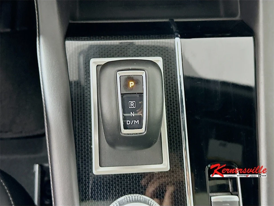 2022 Mitsubishi Outlander - Image 16 of 21
