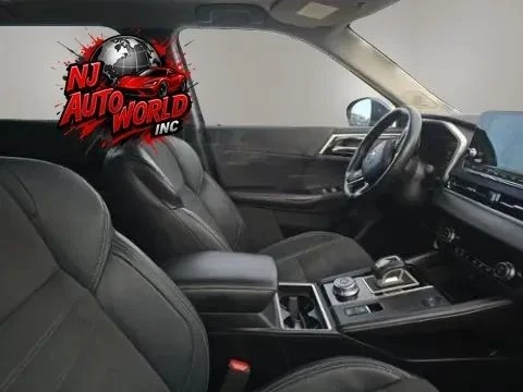 2022 Mitsubishi Outlander - Image 5 of 5