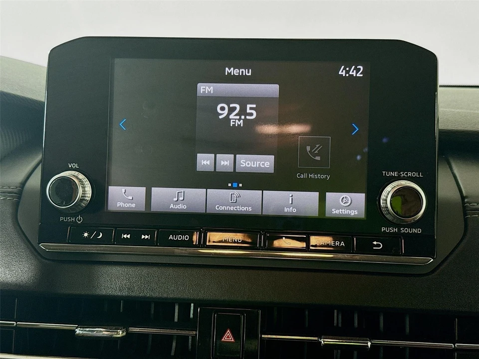 2022 Mitsubishi Outlander - Image 14 of 21