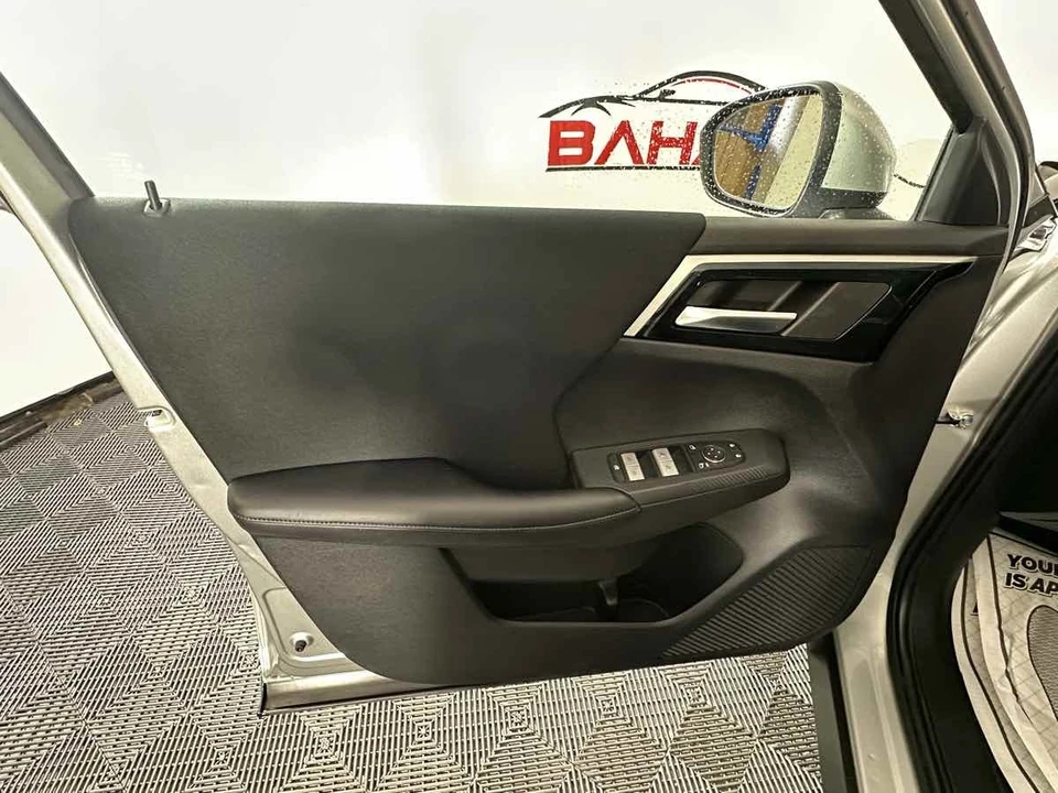 2022 Mitsubishi Outlander - Image 15 of 21