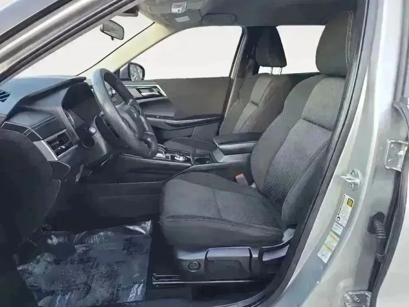 2022 Mitsubishi Outlander - Image 9 of 12