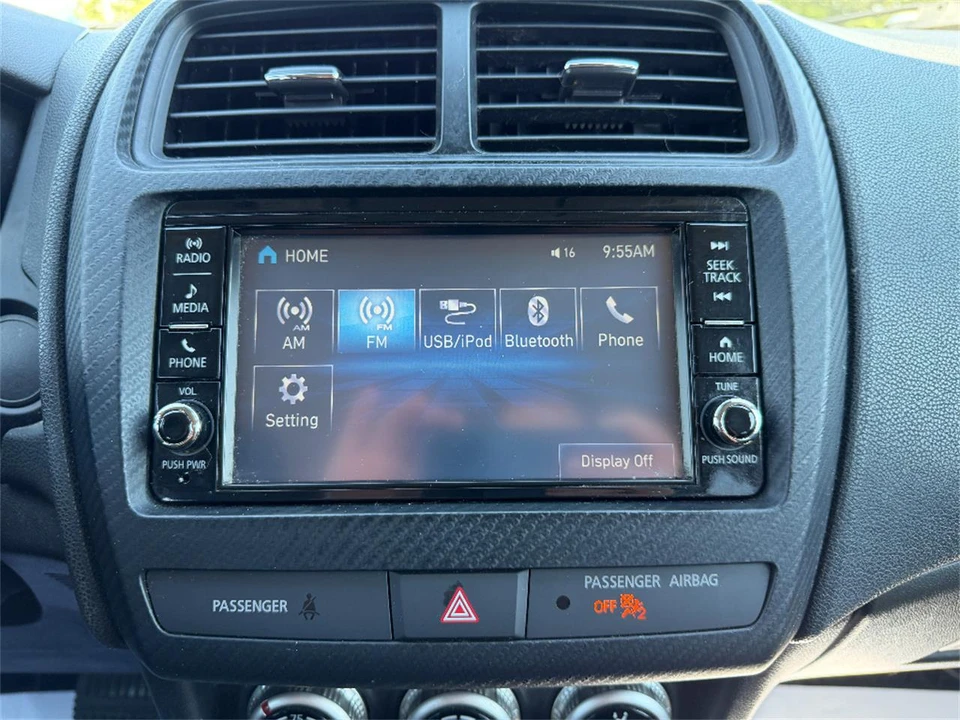 2022 Mitsubishi Outlander - Image 21 of 31