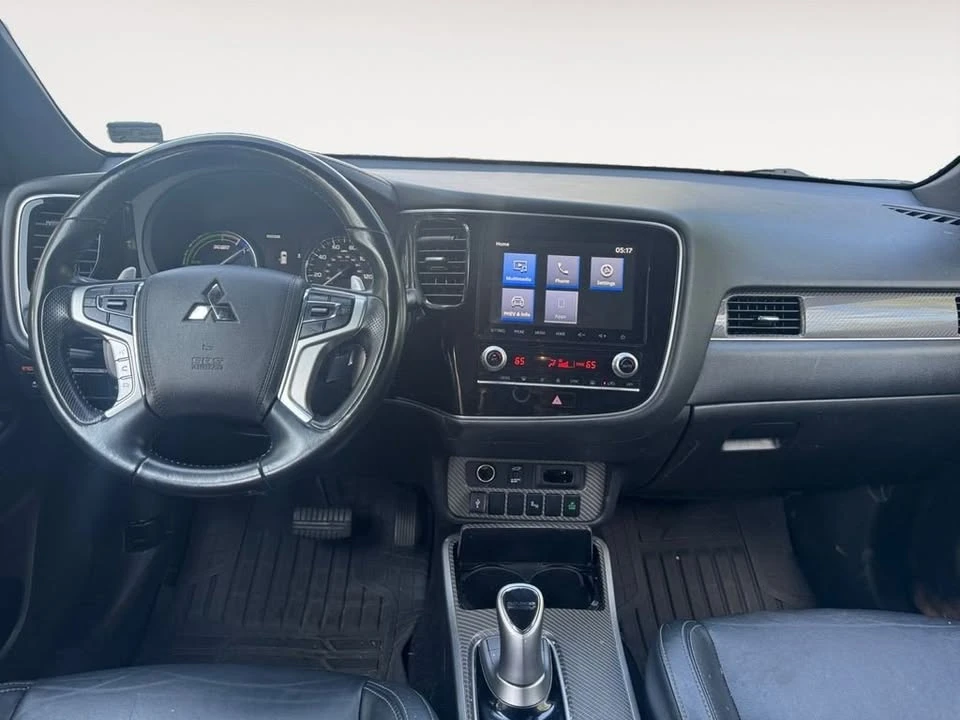 2022 Mitsubishi Outlander - Image 9 of 11