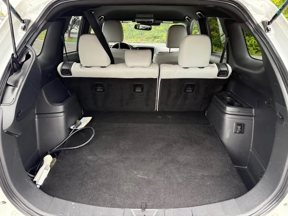 2022 Mitsubishi Outlander - Image 13 of 19
