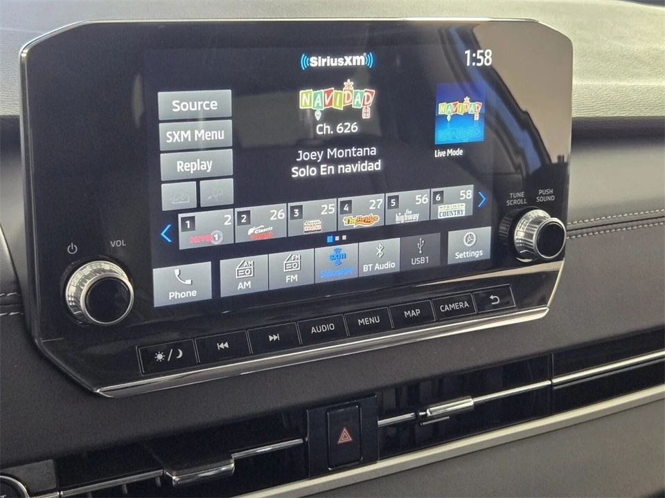 2022 Mitsubishi Outlander - Image 16 of 21