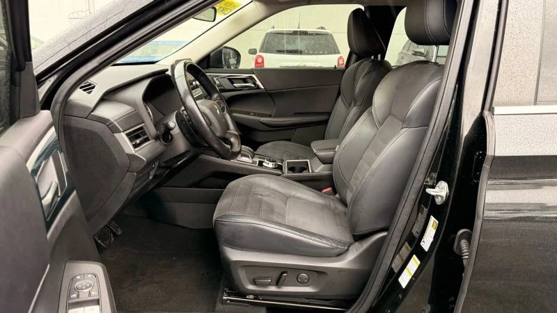 2022 Mitsubishi Outlander - Image 12 of 12