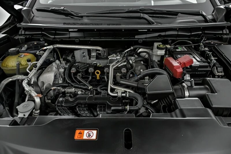 2022 Mitsubishi Outlander - Image 14 of 21