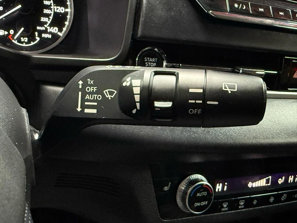 2022 Mitsubishi Outlander - Image 16 of 21