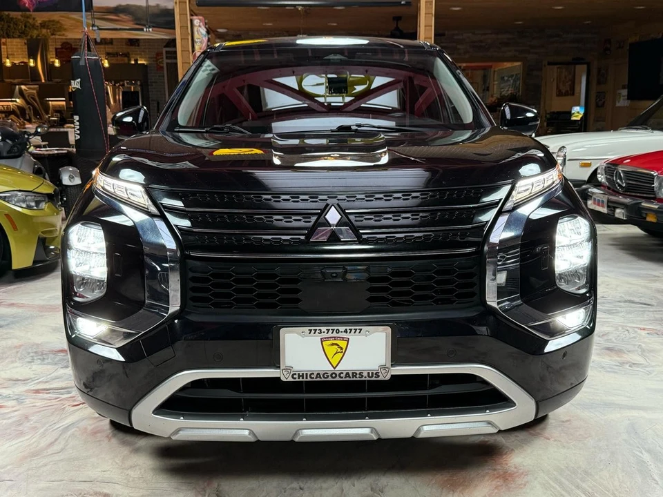 2022 Mitsubishi Outlander - Image 7 of 21