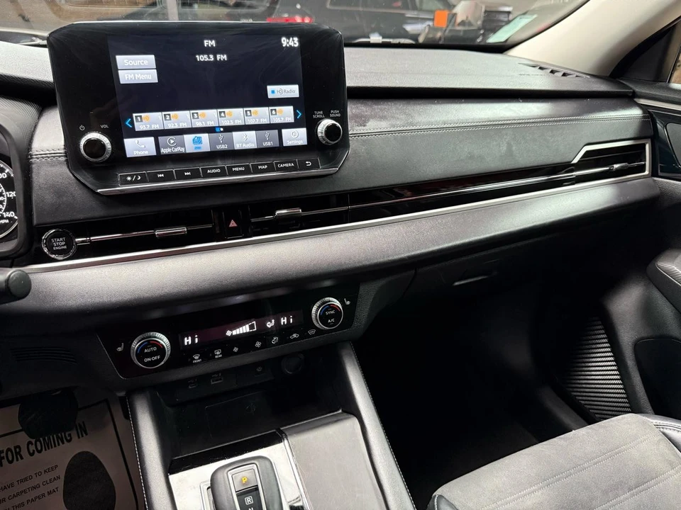 2022 Mitsubishi Outlander - Image 18 of 21