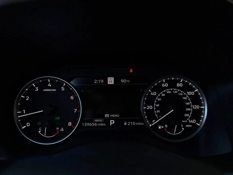 2022 Mitsubishi Outlander - Image 10 of 10