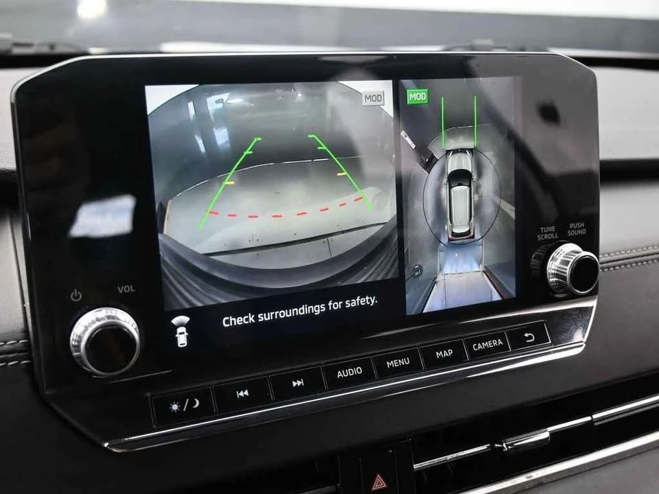 2022 Mitsubishi Outlander - Image 13 of 17