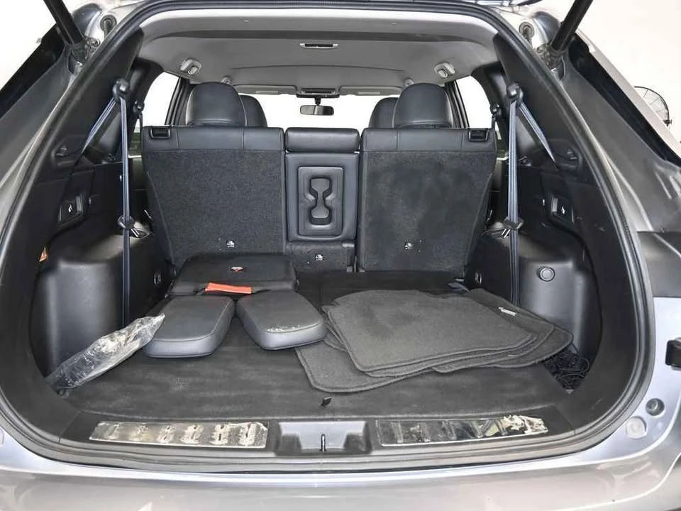 2022 Mitsubishi Outlander - Image 17 of 17