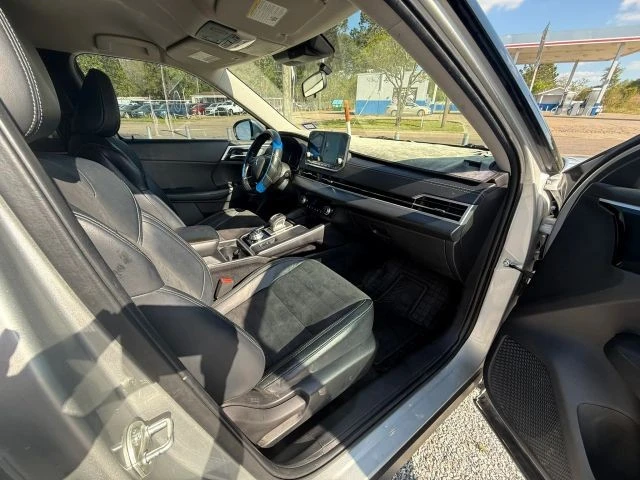 2022 Mitsubishi Outlander - Image 14 of 20
