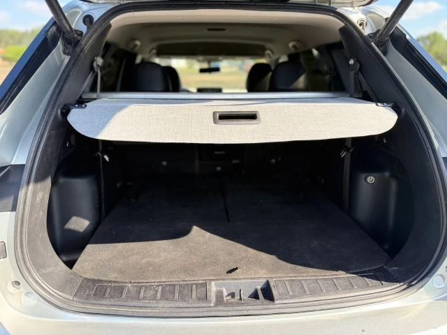 2022 Mitsubishi Outlander - Image 10 of 17