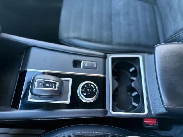 2022 Mitsubishi Outlander - Image 21 of 21