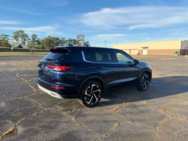 2022 Mitsubishi Outlander - Image 6 of 21
