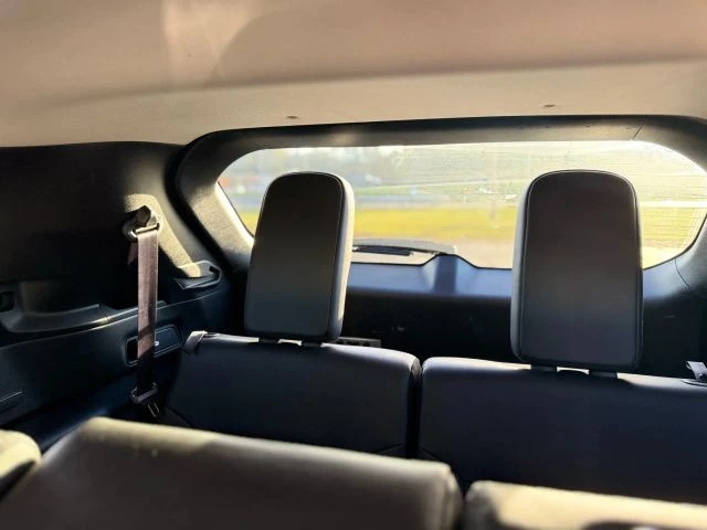 2022 Mitsubishi Outlander - Image 12 of 21