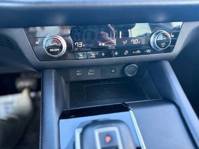 2022 Mitsubishi Outlander - Image 20 of 21