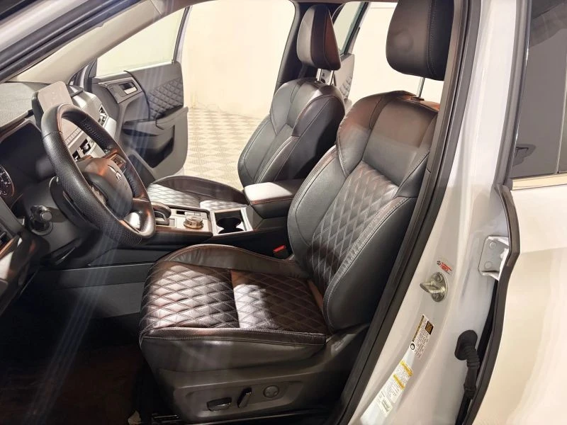 2022 Mitsubishi Outlander - Image 12 of 12