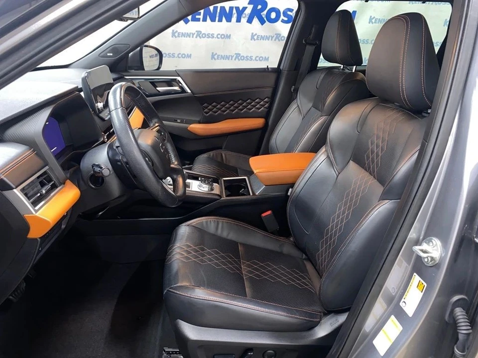 2022 Mitsubishi Outlander - Image 7 of 12