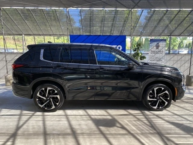 2022 Mitsubishi Outlander - Image 5 of 21