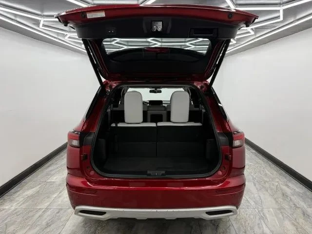 2022 Mitsubishi Outlander - Image 6 of 12