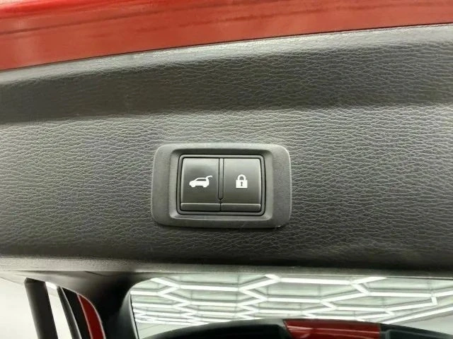 2022 Mitsubishi Outlander - Image 9 of 12