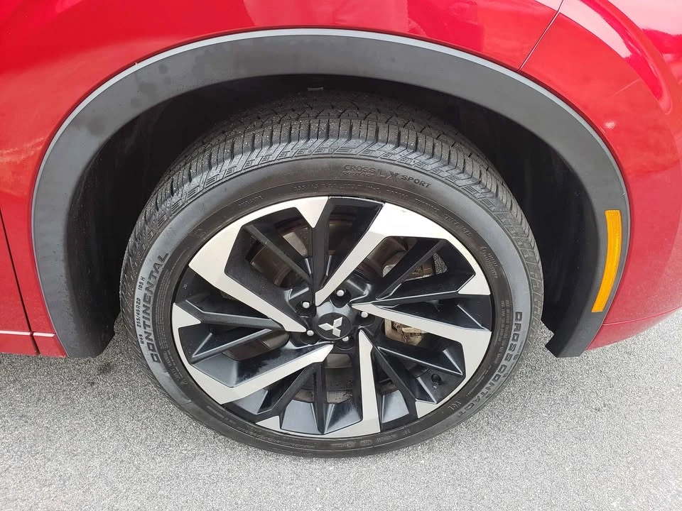 2022 Mitsubishi Outlander - Image 6 of 9