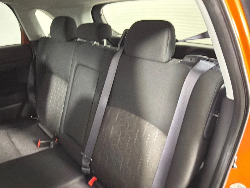 2022 Mitsubishi Outlander - Image 19 of 21