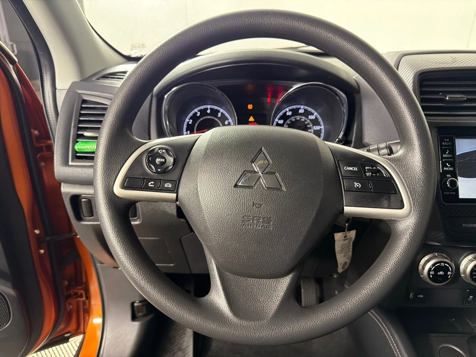 2022 Mitsubishi Outlander - Image 15 of 21