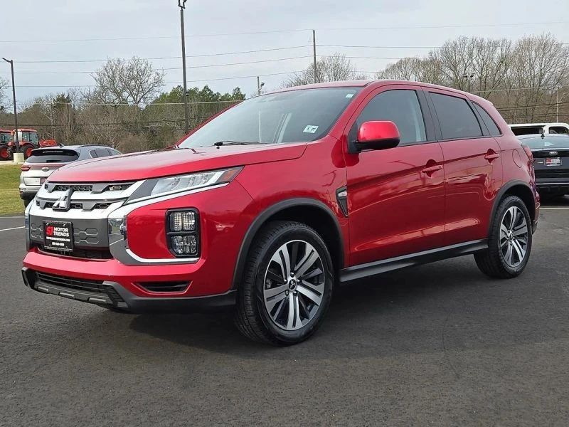 2022 Mitsubishi Outlander - Image 3 of 12