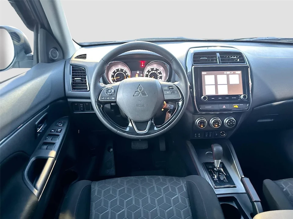 2022 Mitsubishi Outlander Sport - Image 20 of 21