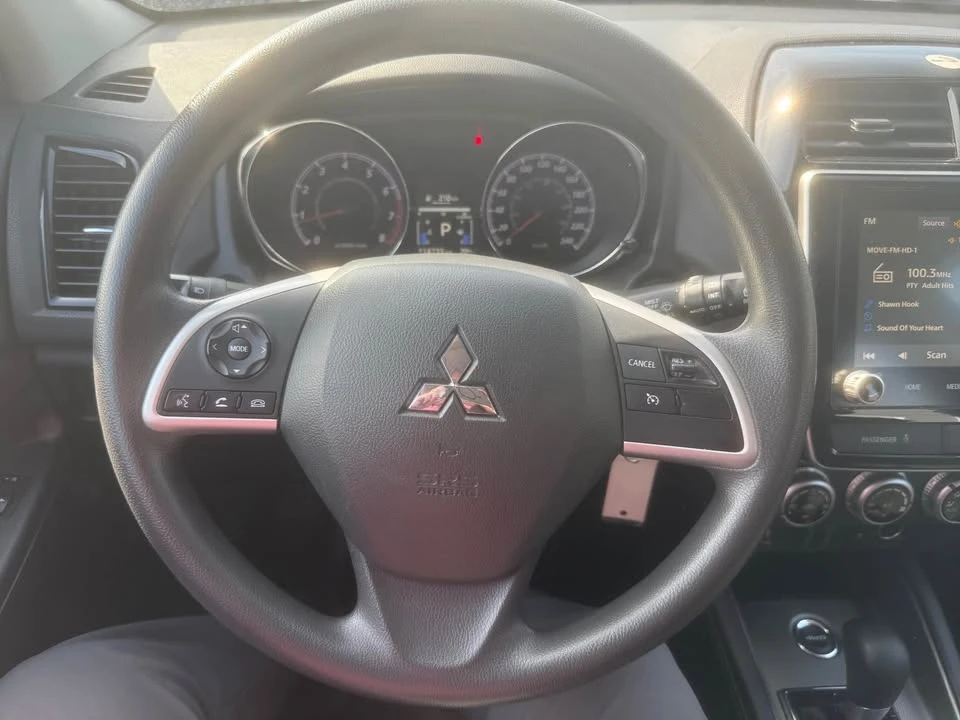 2022 Mitsubishi RVR - Image 11 of 15