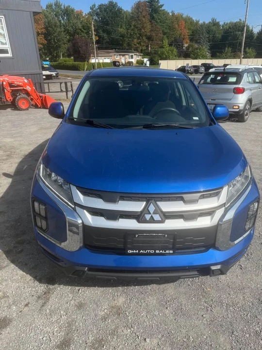 2022 Mitsubishi RVR - Image 2 of 15
