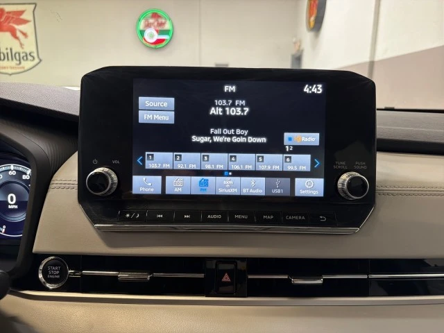 2022 Mitsubishi Outlander - Image 18 of 24