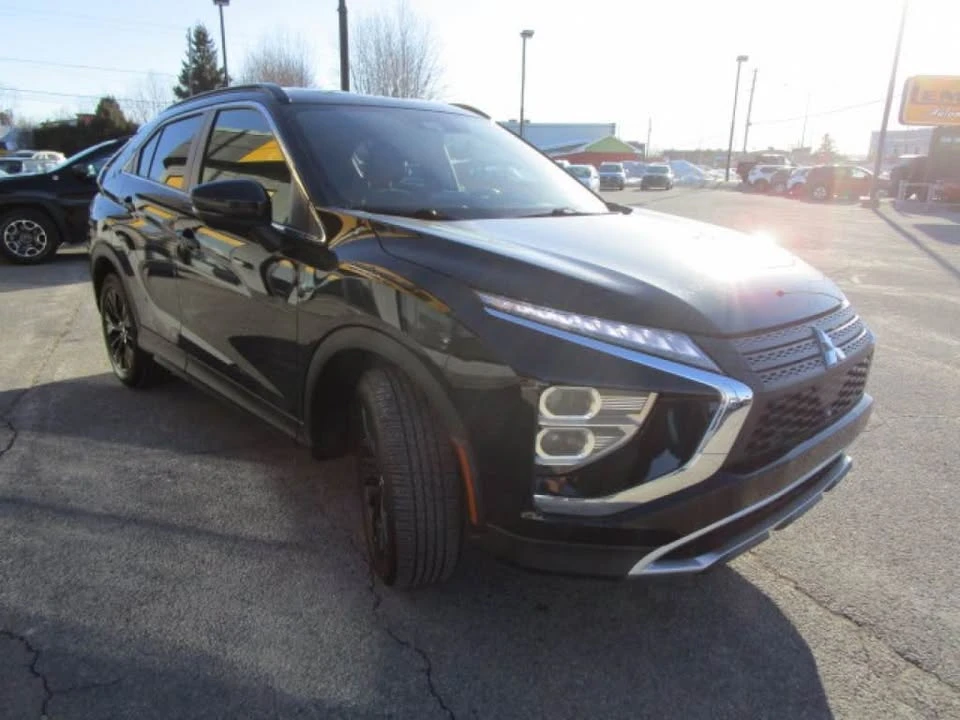 2022 Mitsubishi Eclipse - Image 3 of 12
