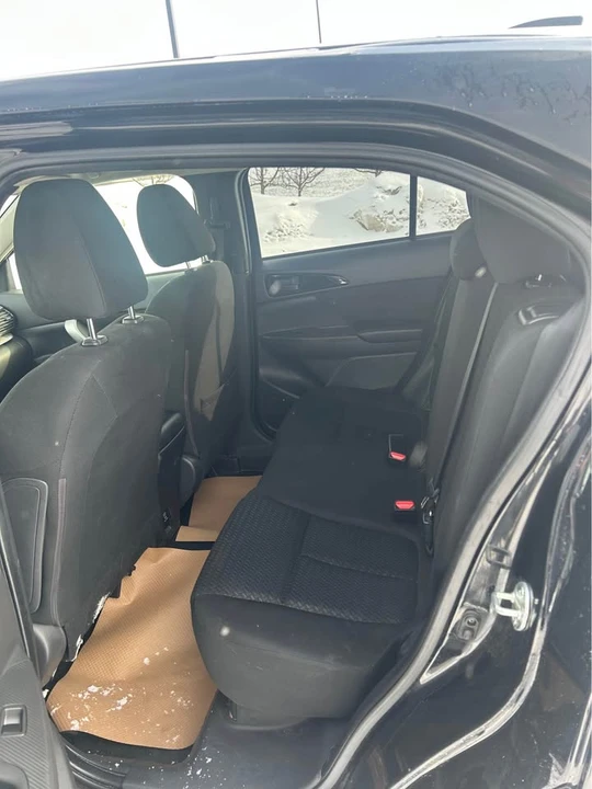 2022 Mitsubishi Eclipse Cross - Image 8 of 10