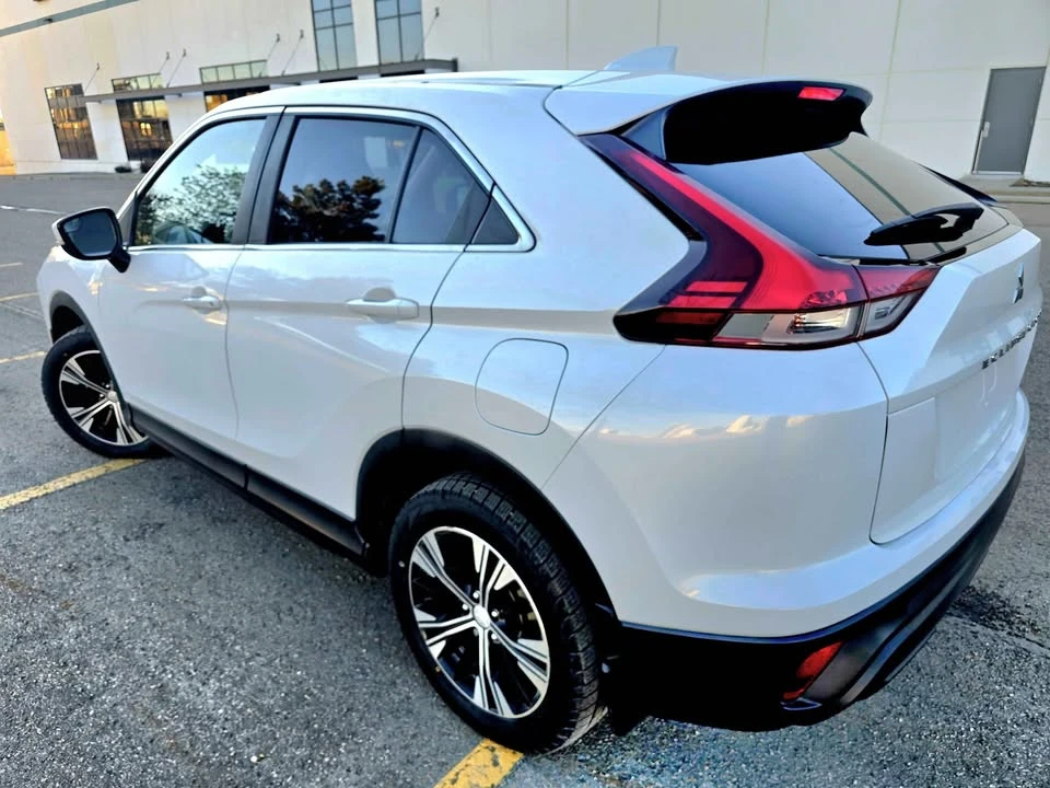 2022 Mitsubishi Eclipse Cross - Image 10 of 17