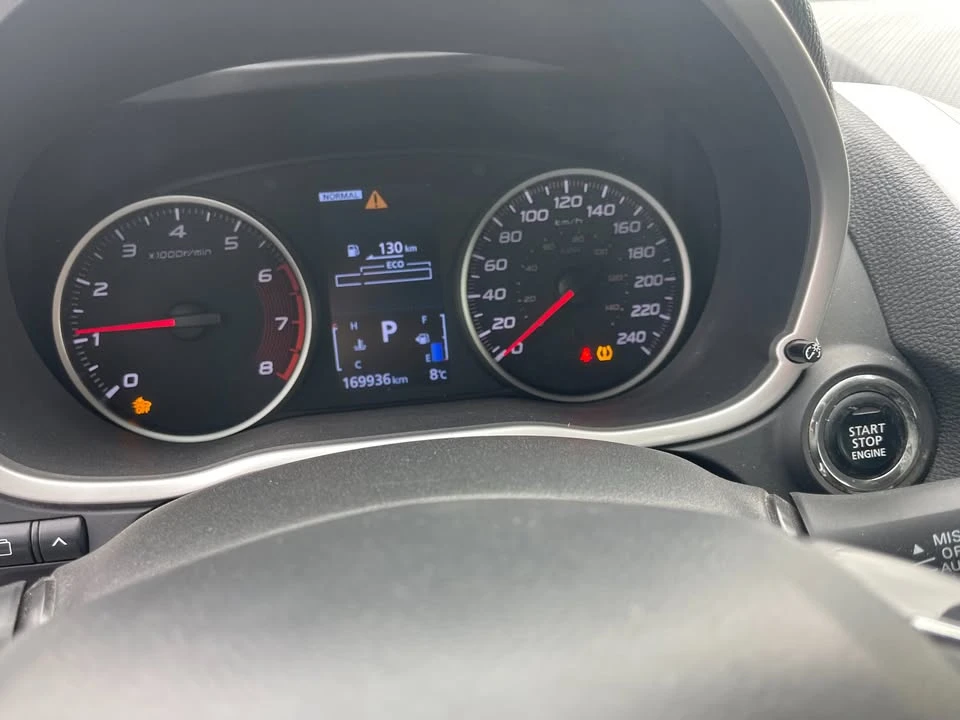 2022 Mitsubishi Eclipse - Image 10 of 13
