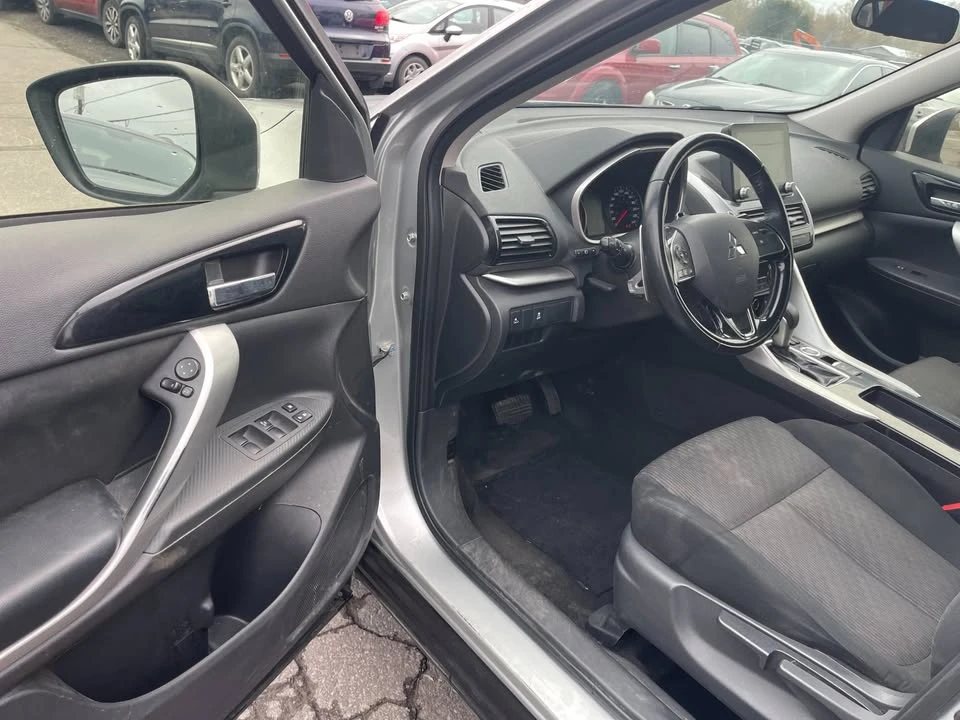 2022 Mitsubishi Eclipse - Image 7 of 13