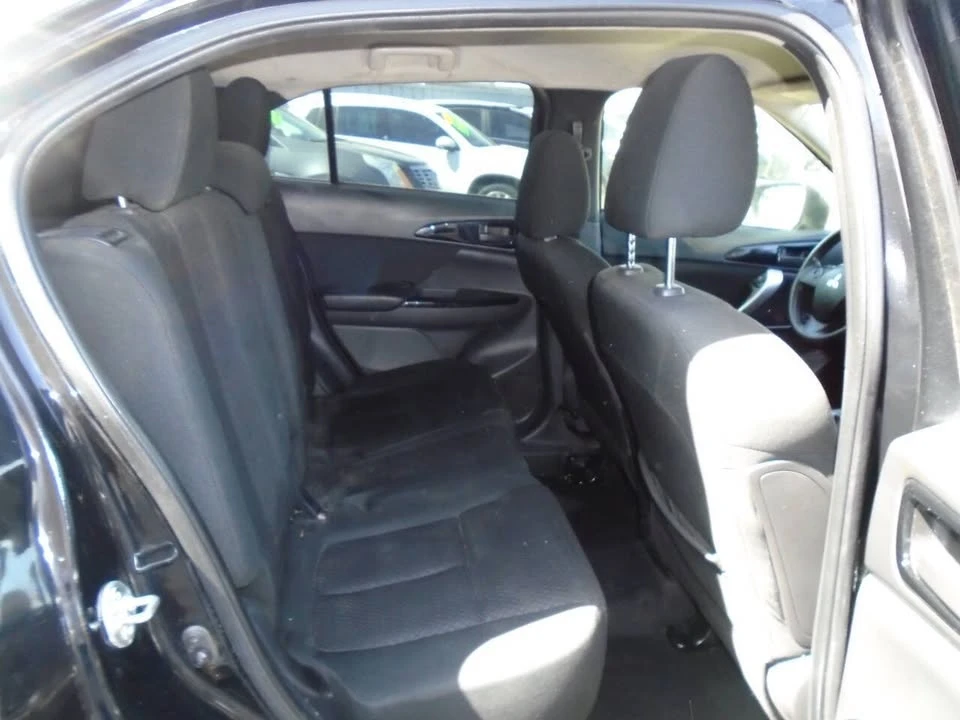 2022 Mitsubishi Eclipse Cross - Image 14 of 18