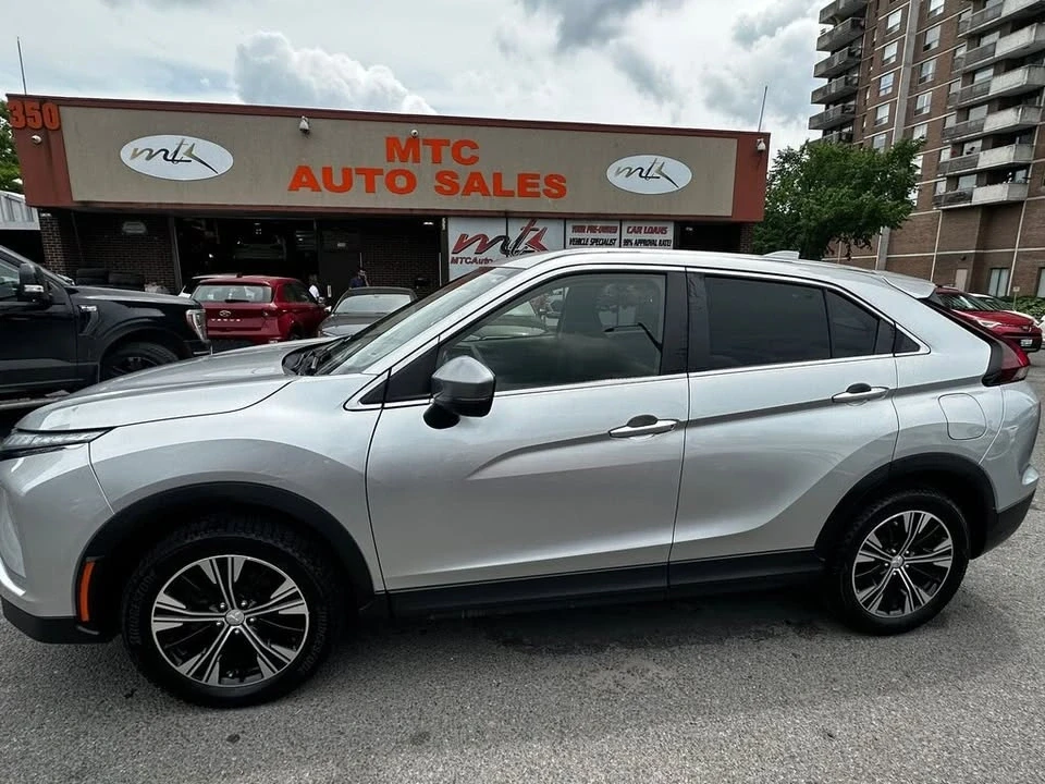 2022 Mitsubishi Eclipse Cross - Image 8 of 17