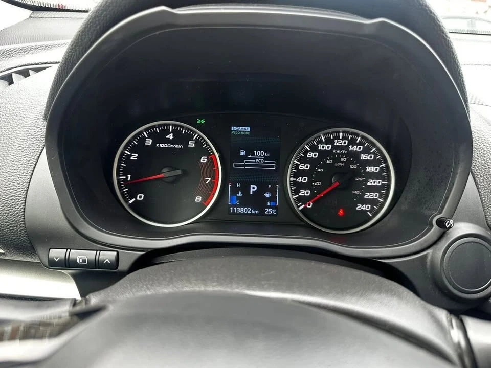 2022 Mitsubishi Eclipse Cross - Image 16 of 17