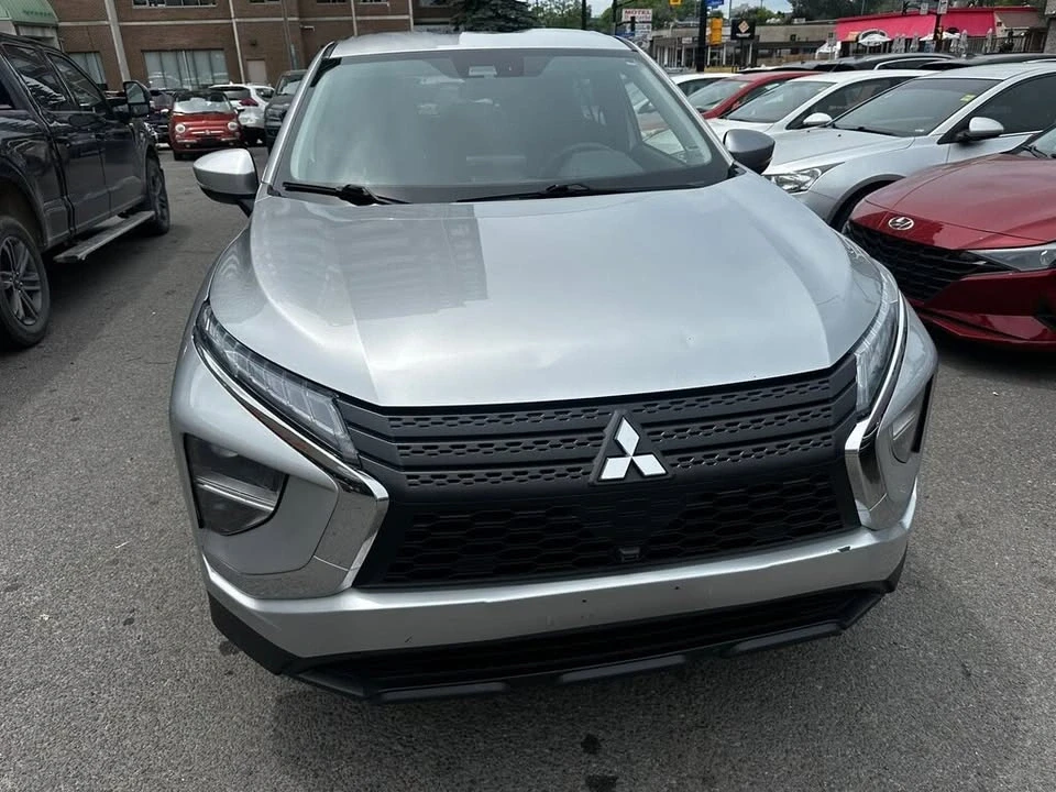 2022 Mitsubishi Eclipse Cross - Image 6 of 17