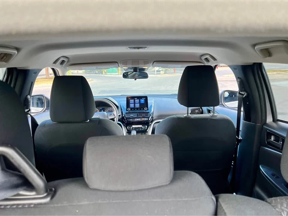 2022 Mitsubishi Eclipse Cross - Image 10 of 16