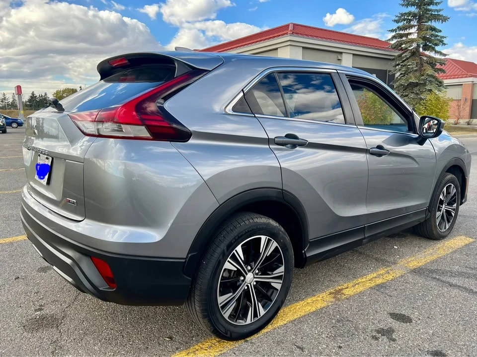 2022 Mitsubishi Eclipse Cross - Image 7 of 16